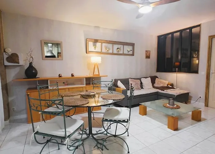 아파트 La Maison D 'isa Rdc 메제