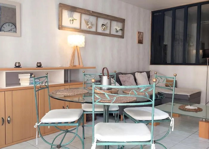 La Maison D 'isa Rdc 아파트 *