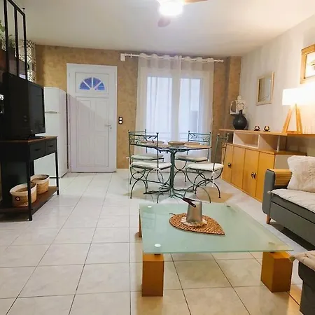 Apartment La Maison D 'isa Rdc *